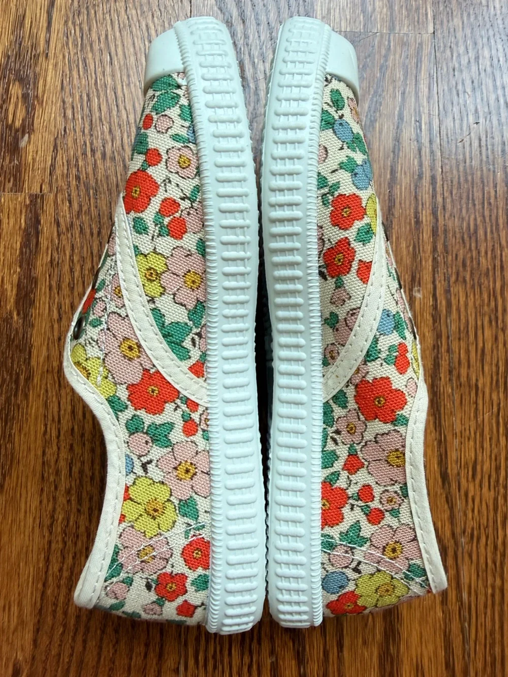 NWOT Mini Boden Floral Laceless Canvas Shoes Sz 13
